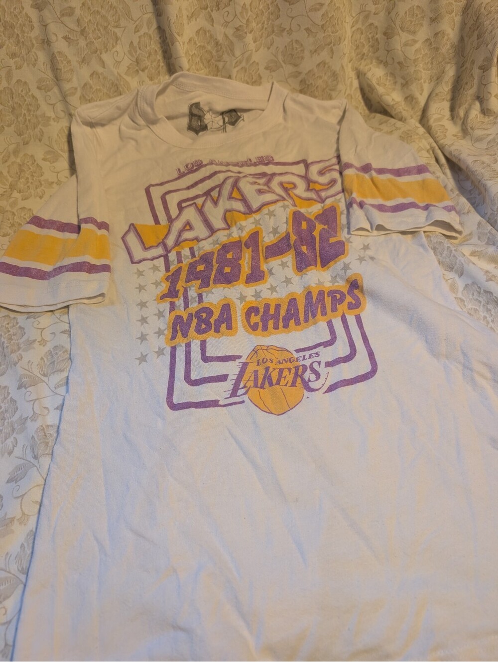 Hardwood Classics Los Angeles Lakers 1981-82 NBA Champs Vintage Style T-Shirt